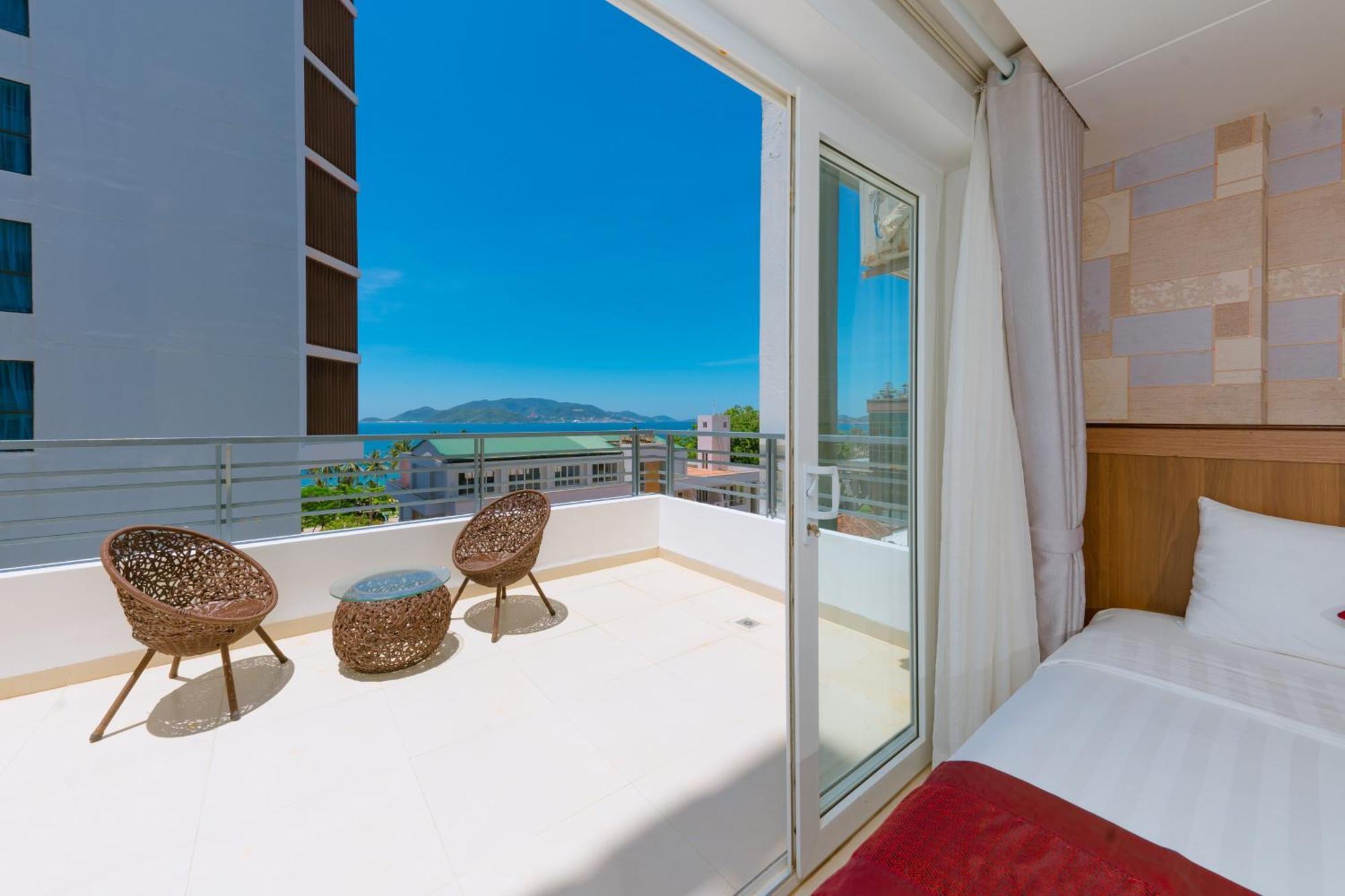Dubai Nha Trang Hotel Managed By Ht Εξωτερικό φωτογραφία